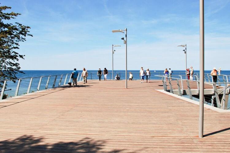 Holiday Complex With Pool, เรวัล ภายนอก รูปภาพ